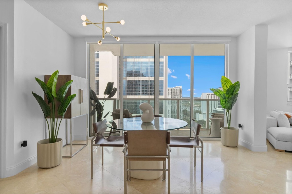 350 SE 2nd #2670 Fort Lauderdale, FL 33301