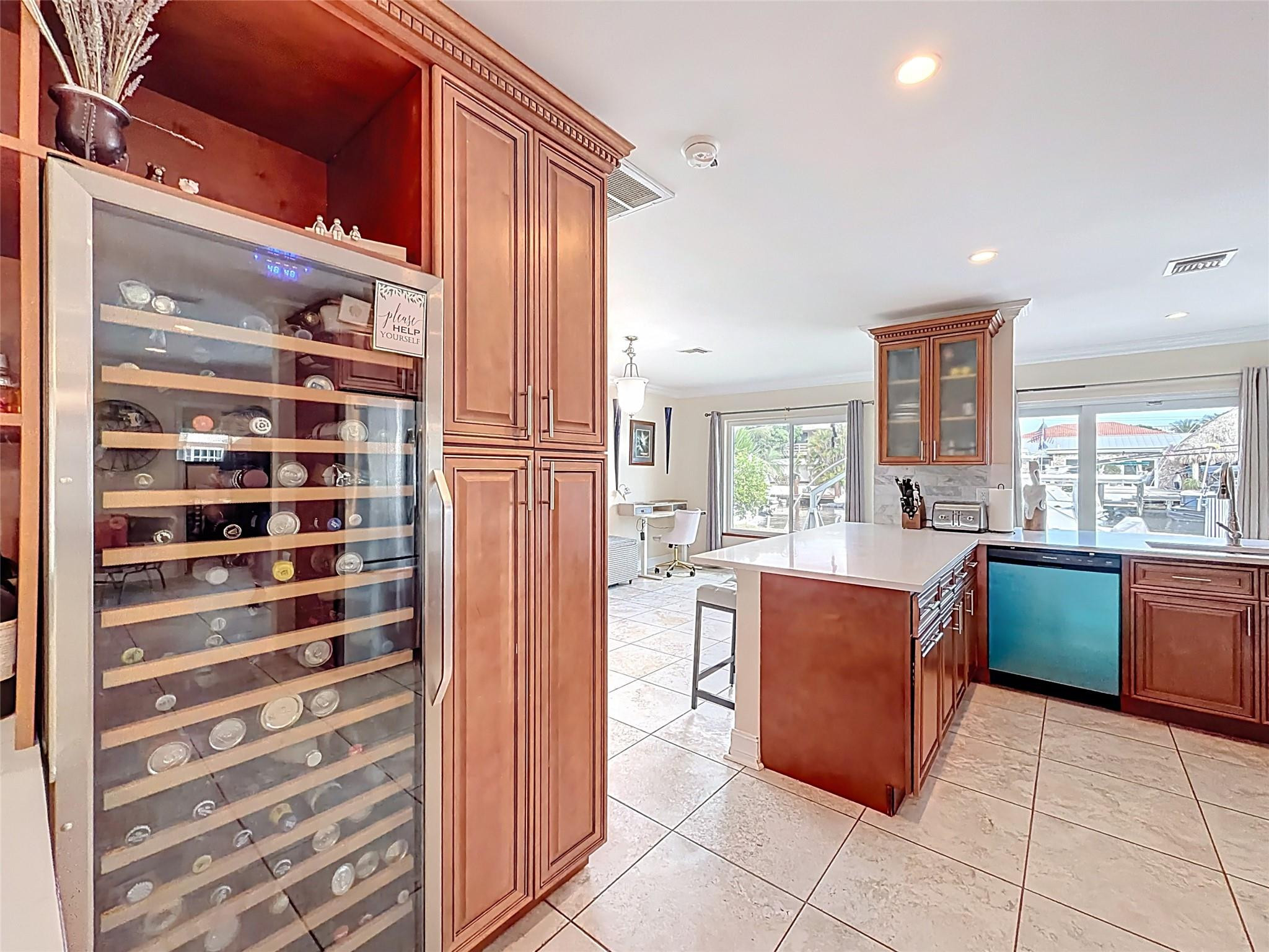 370 SE 12th Pompano Beach, FL 33060