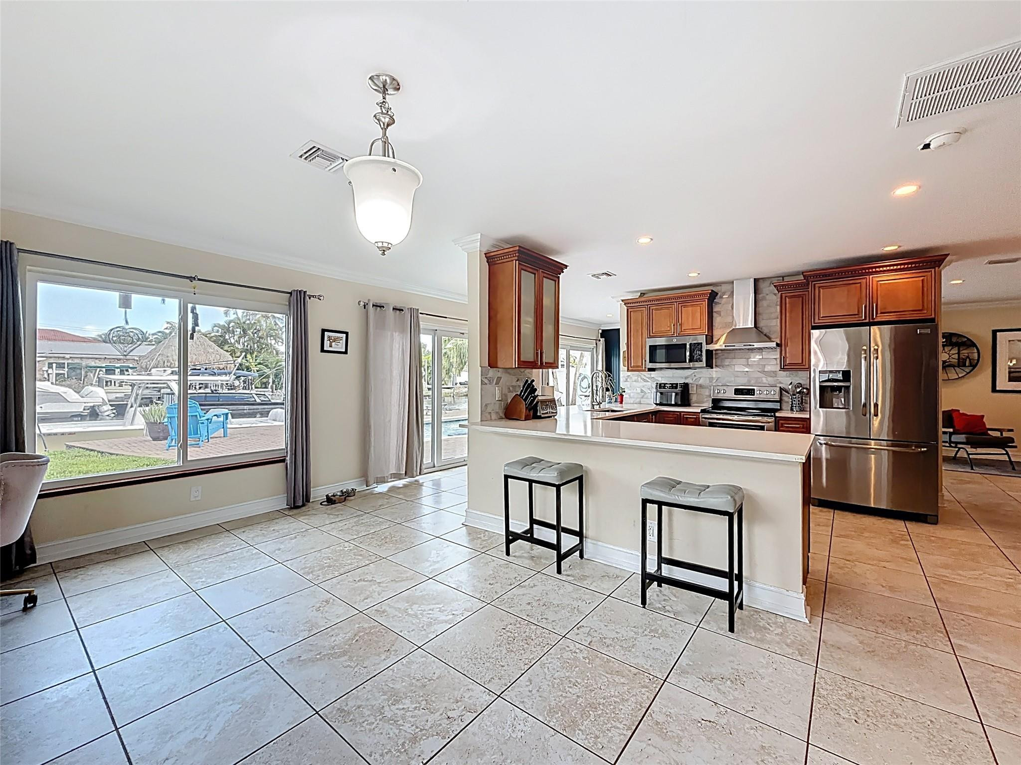 370 SE 12th Pompano Beach, FL 33060