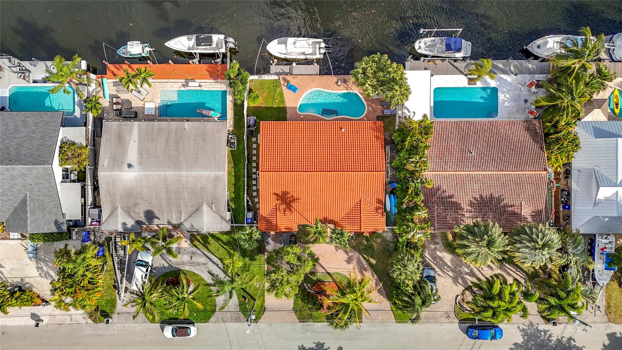 370 SE 12th Pompano Beach, FL 33060