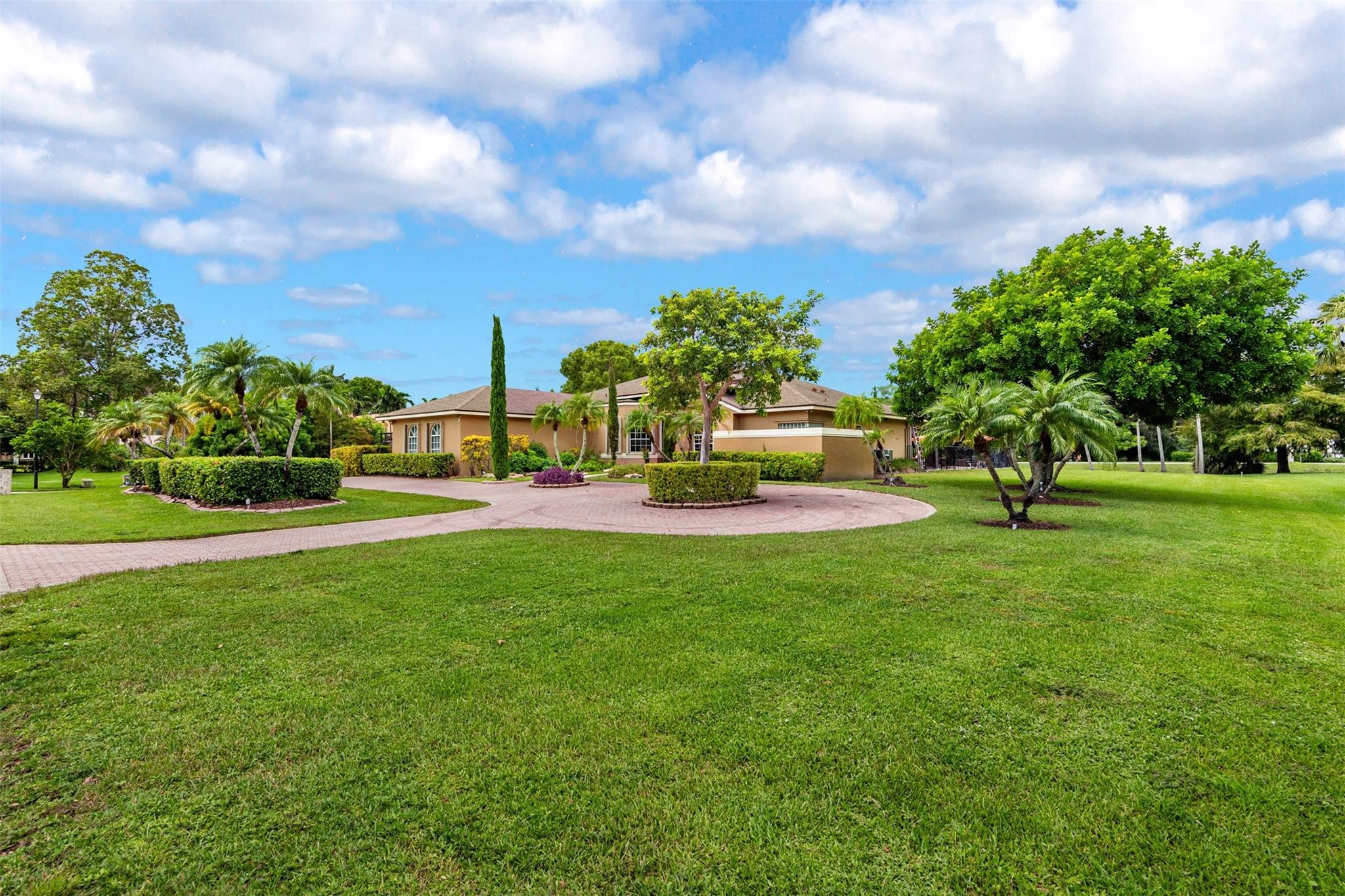 3151 SW 135th Davie, FL 33330