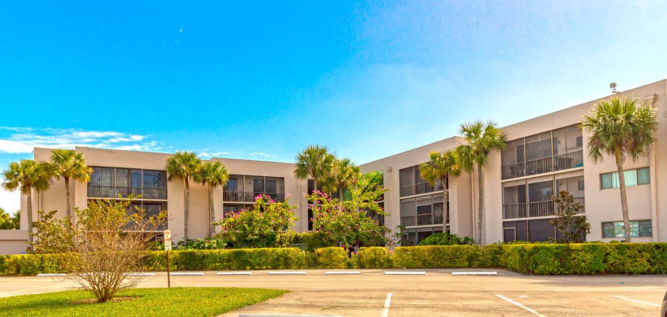 5190 Las Verdes Cir #224,Delray Beach, FL 33484