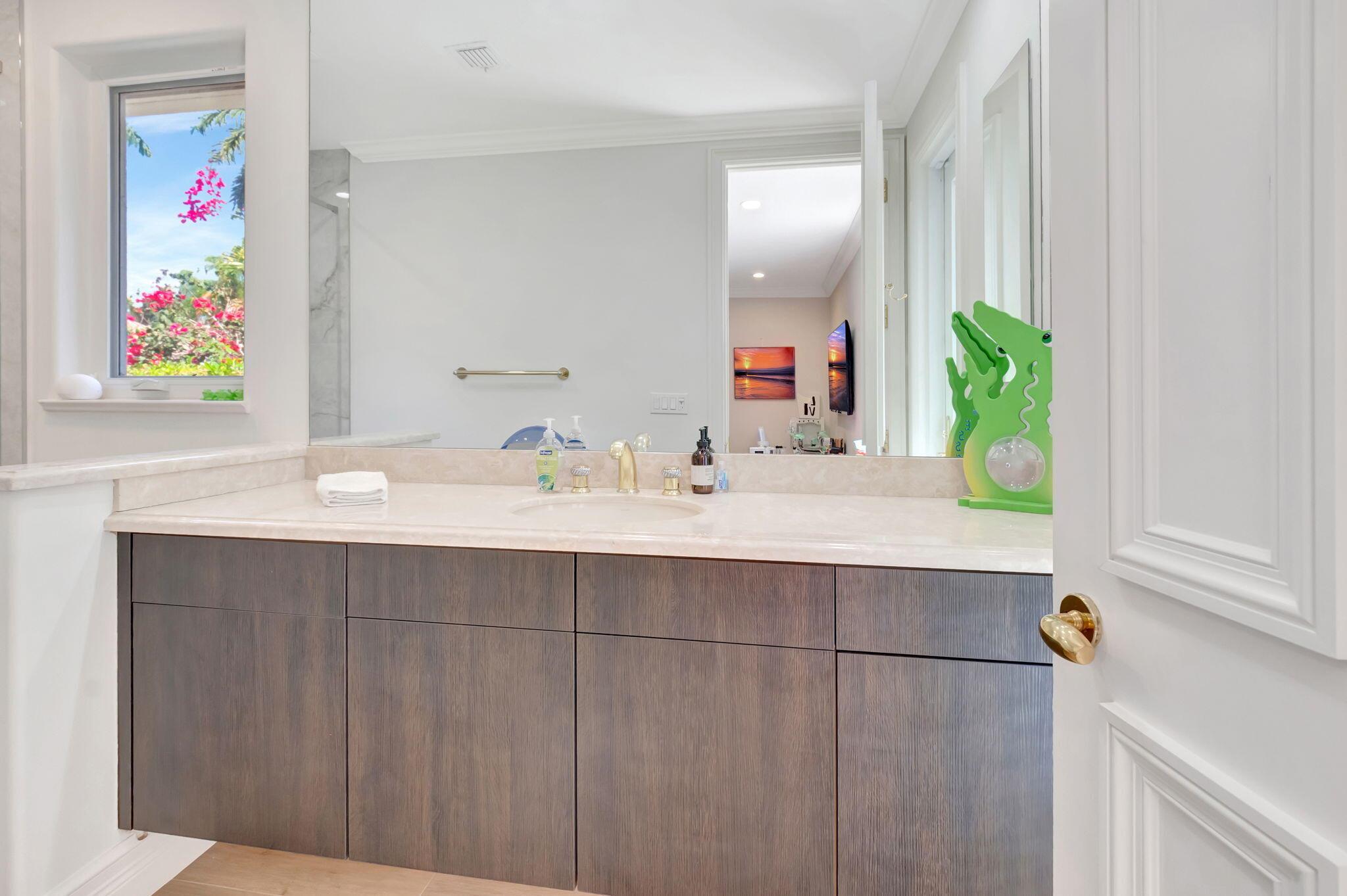 7090 Ayrshire Ln Boca Raton, FL 33496