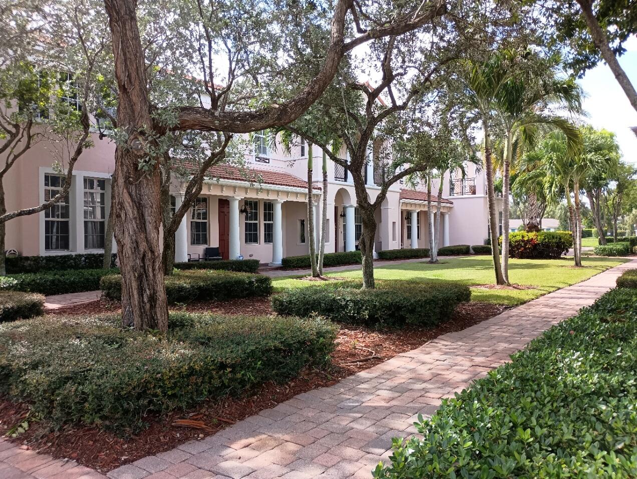 8332 NW 8th Way,Boca Raton, FL 33487