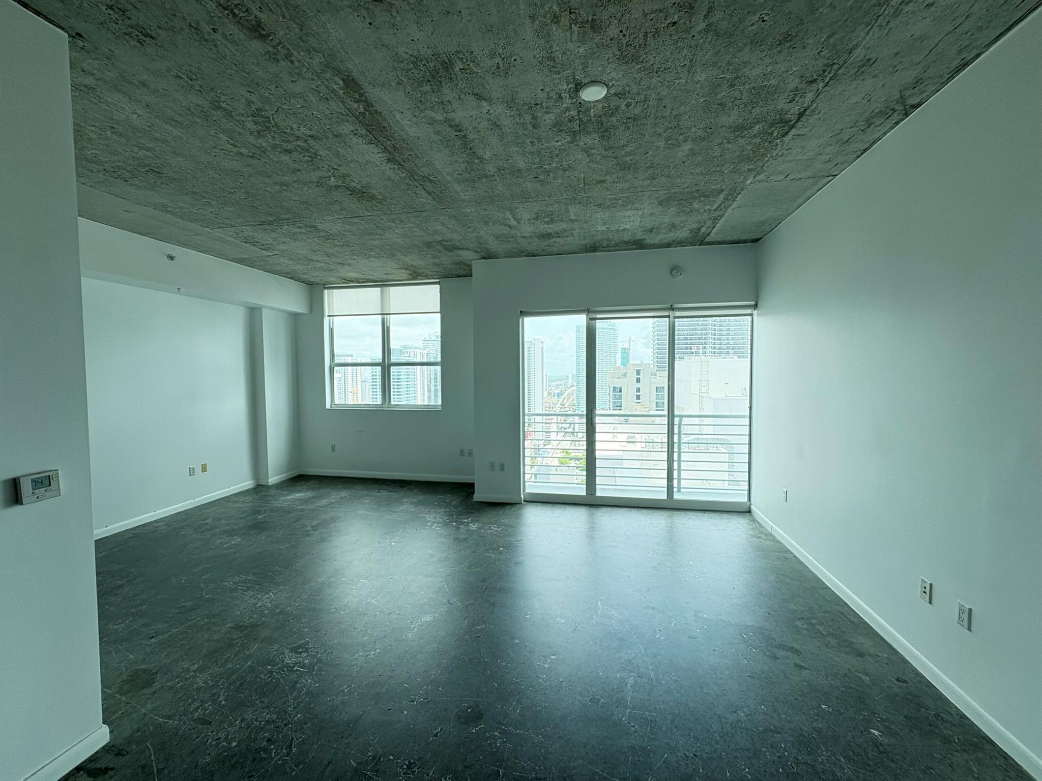 image THE LOFT DOWNTOWN II COND14