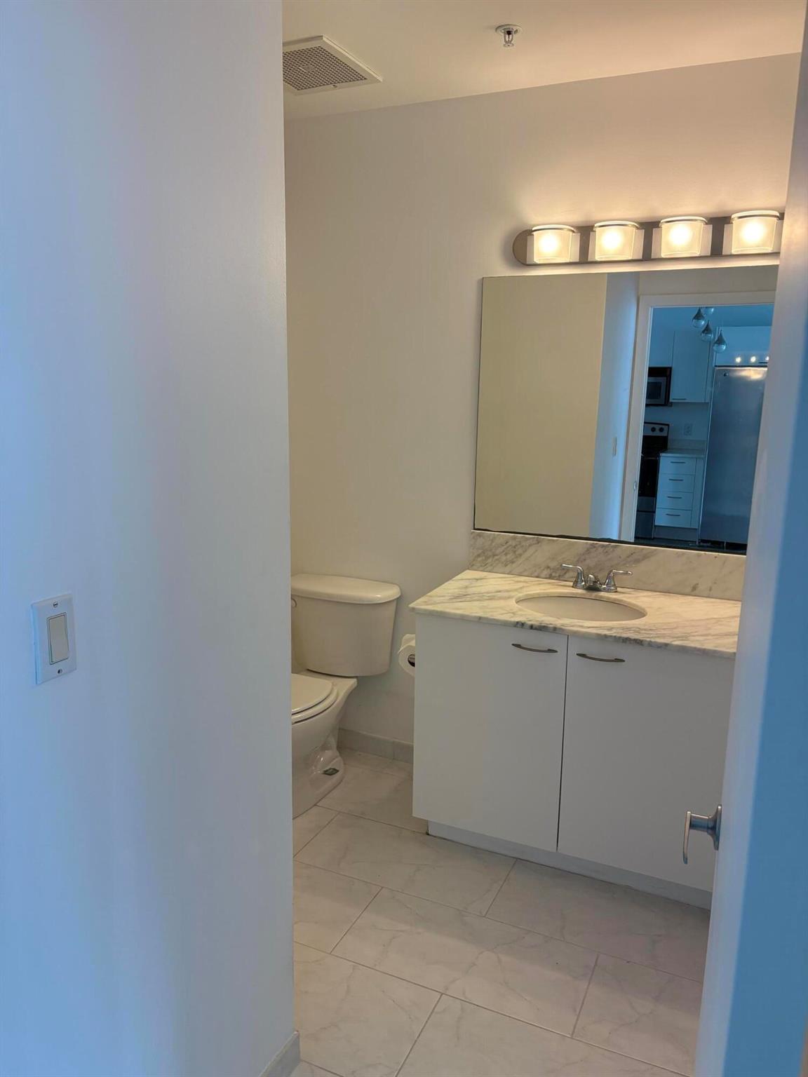 image THE LOFT DOWNTOWN II COND17