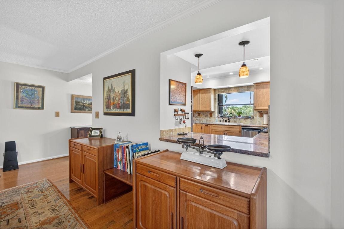 704 Clubhouse Jupiter, FL 33477