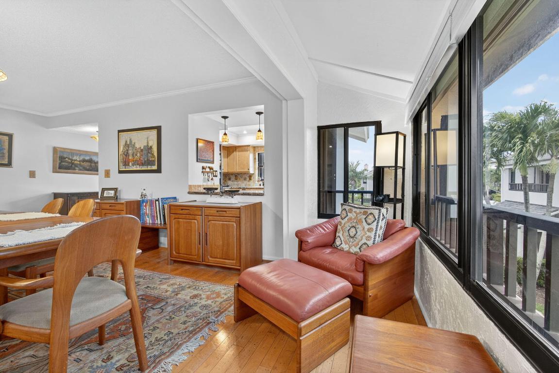 704 Clubhouse Jupiter, FL 33477