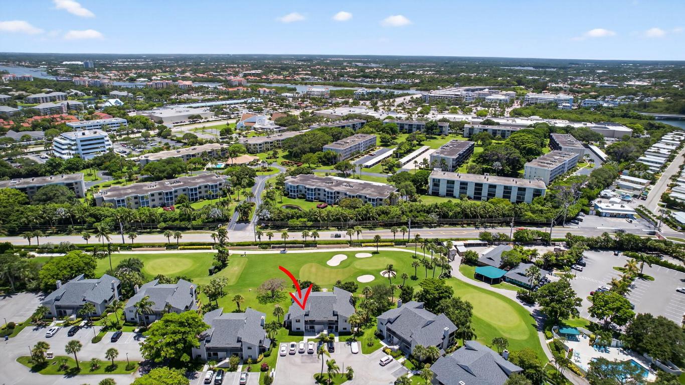 704 Clubhouse Jupiter, FL 33477