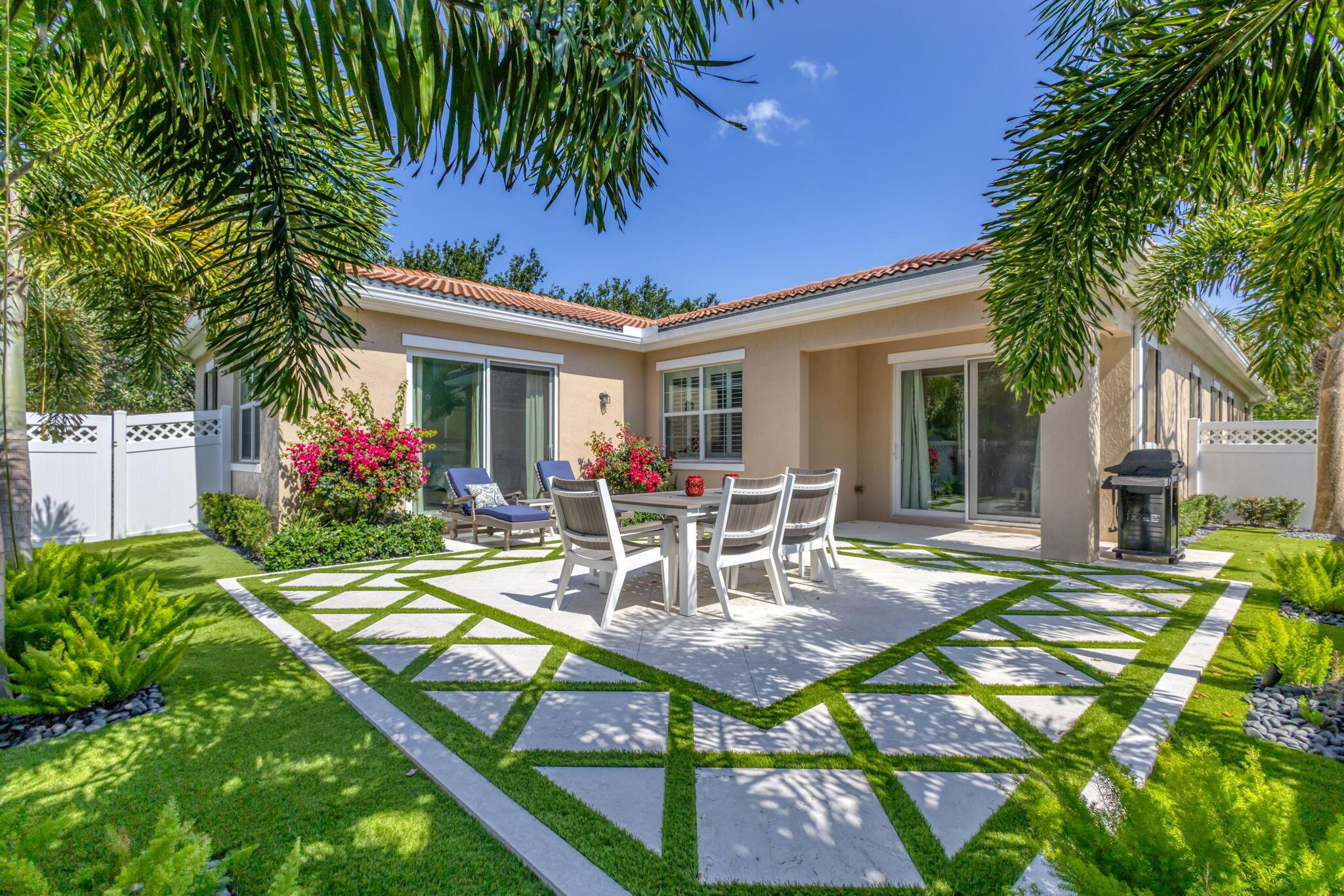 1122 S Prescott Dr Jupiter, FL 33458