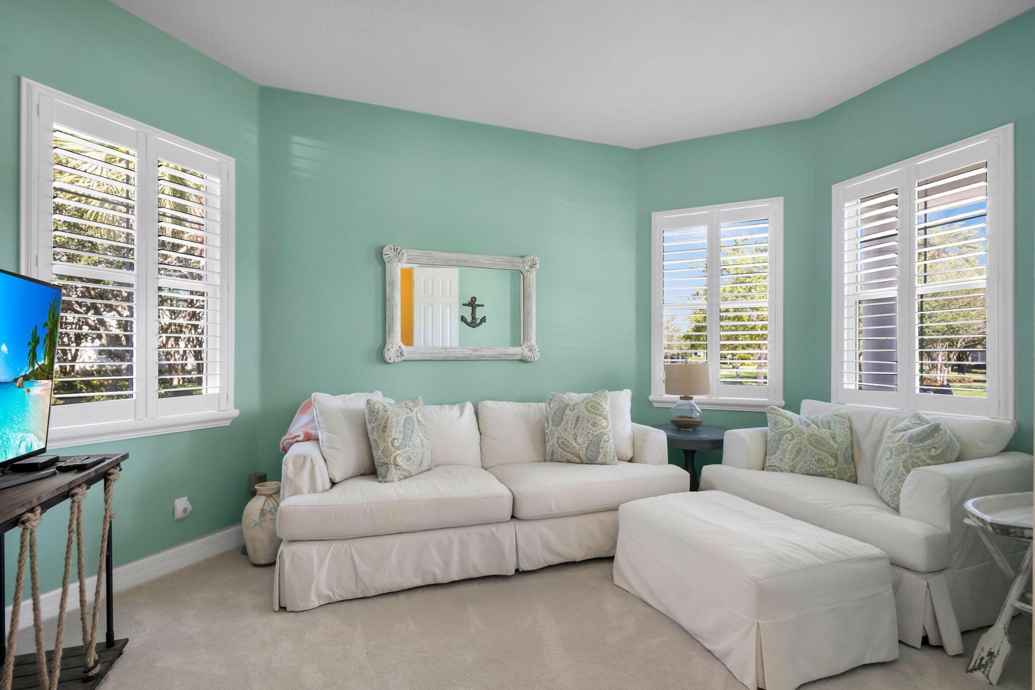 1122 S Prescott Dr Jupiter, FL 33458