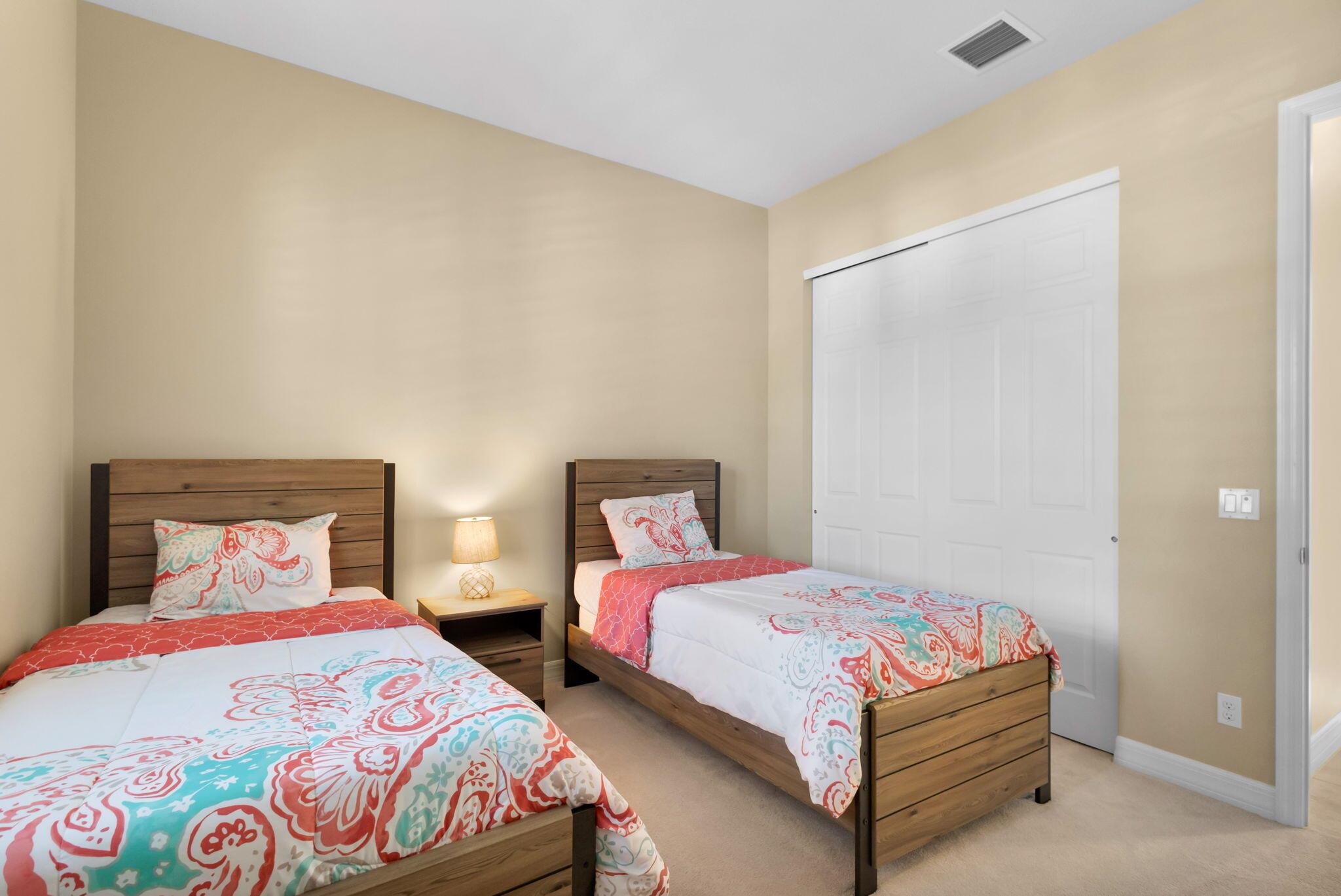 1122 S Prescott Dr Jupiter, FL 33458