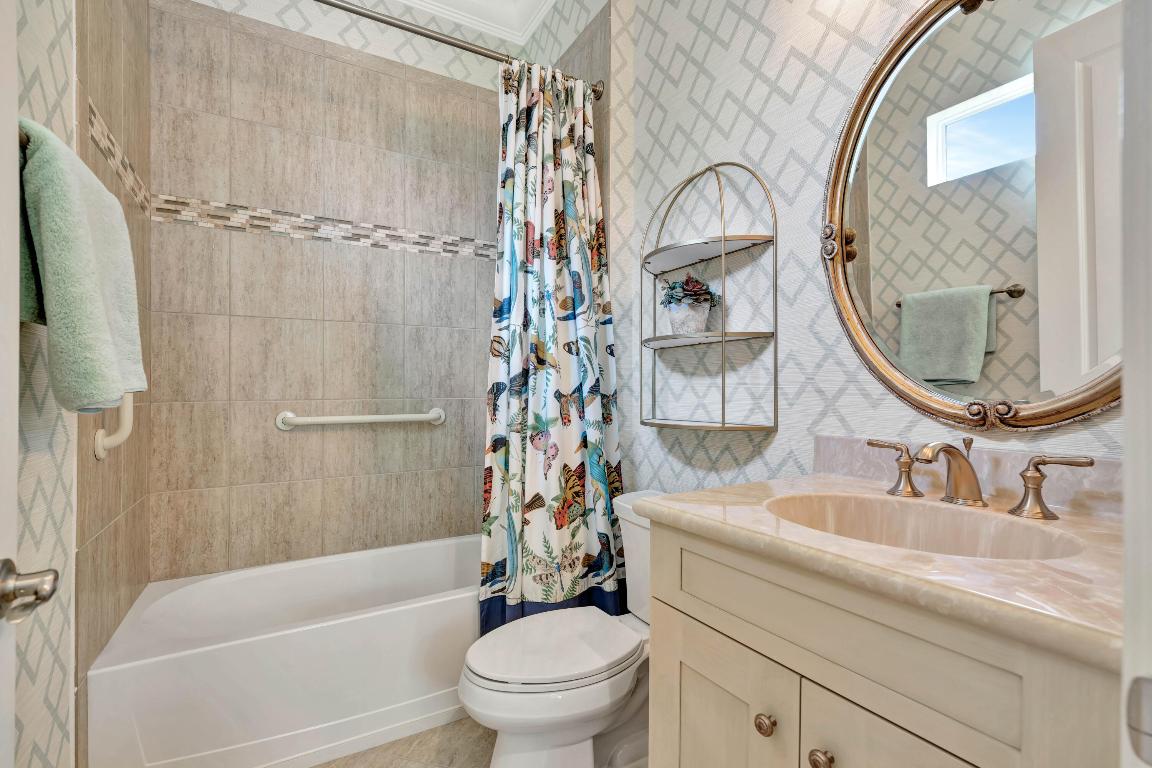 210 Sonata Dr Jupiter, FL 33478