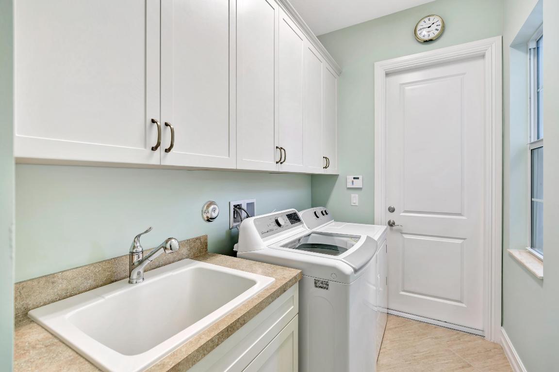 210 Sonata Dr Jupiter, FL 33478