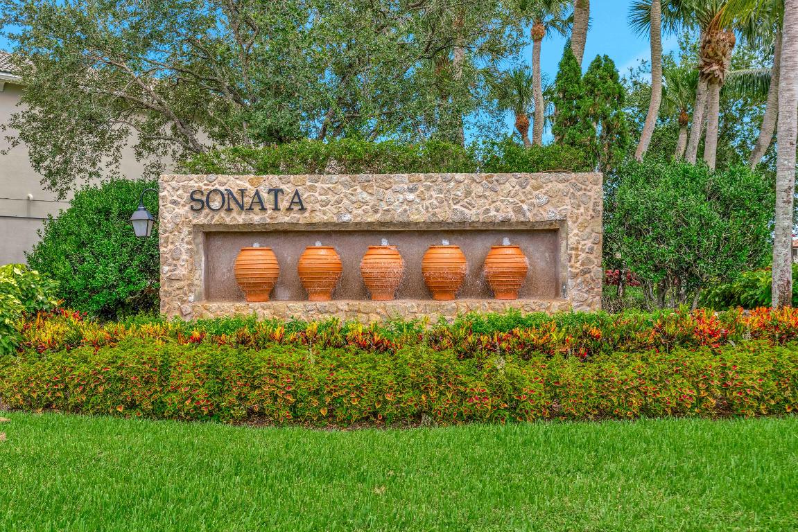 210 Sonata Dr Jupiter, FL 33478