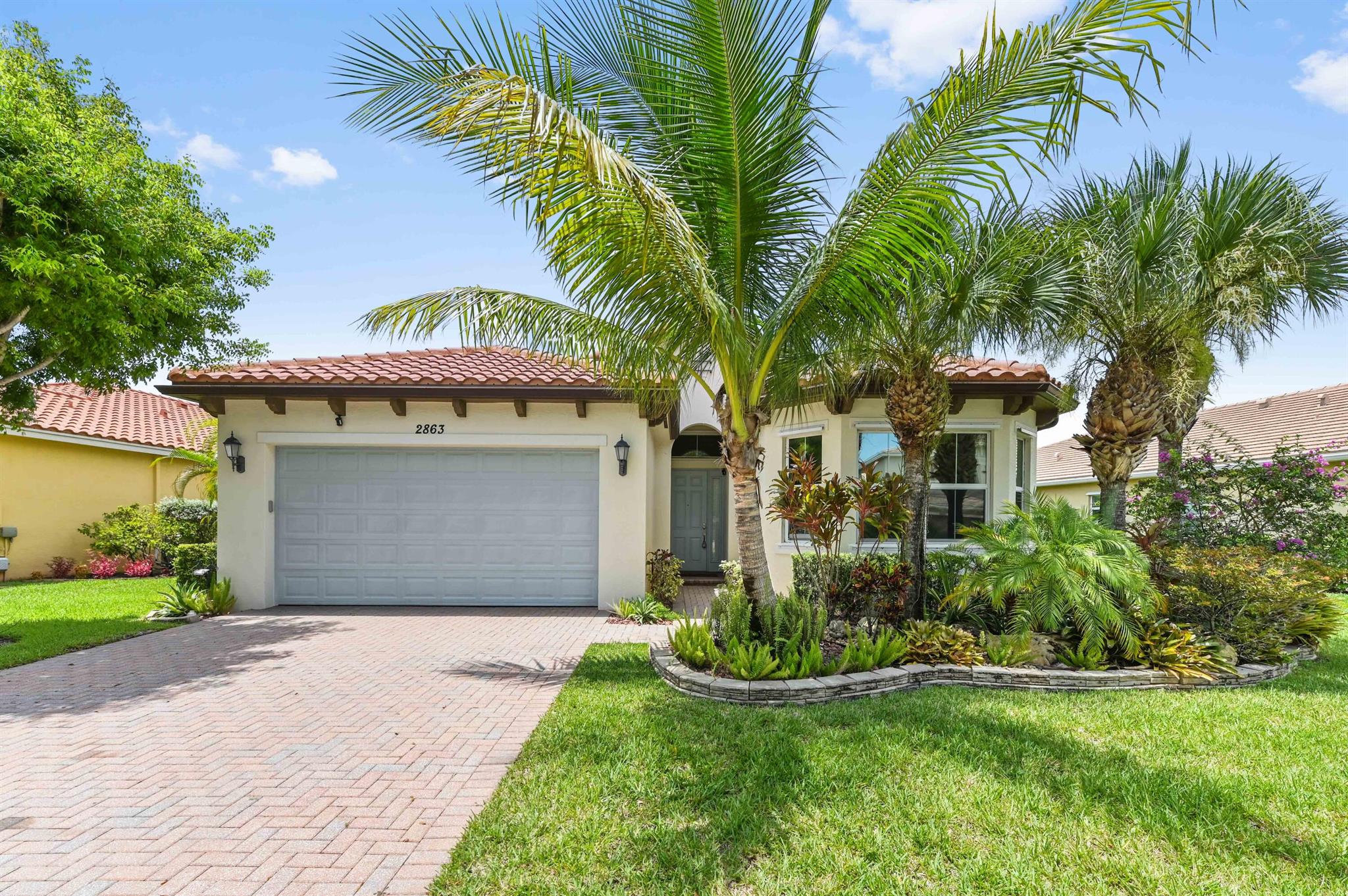 2863 Bellarosa Cir
