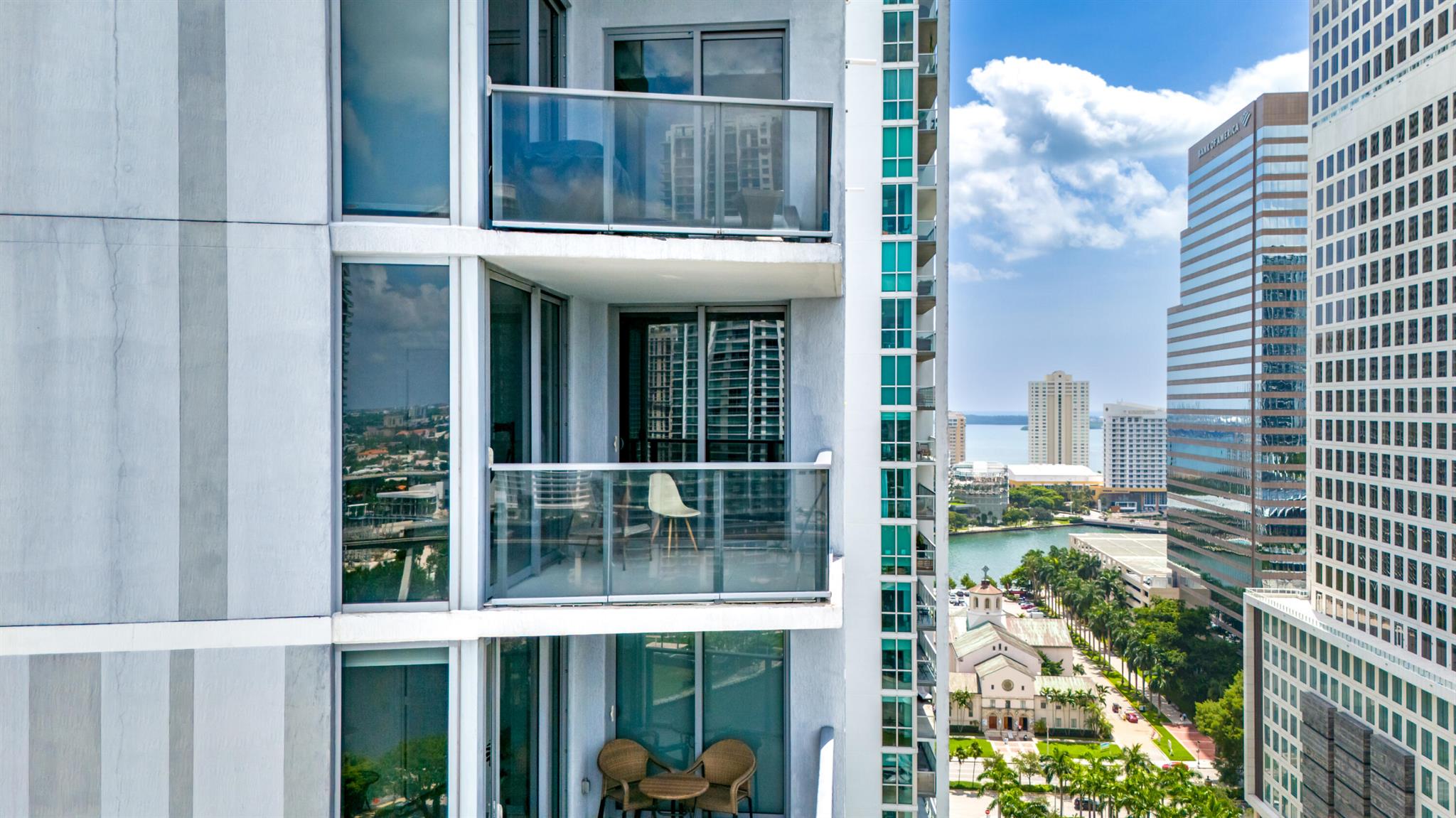 image Mybrickell32