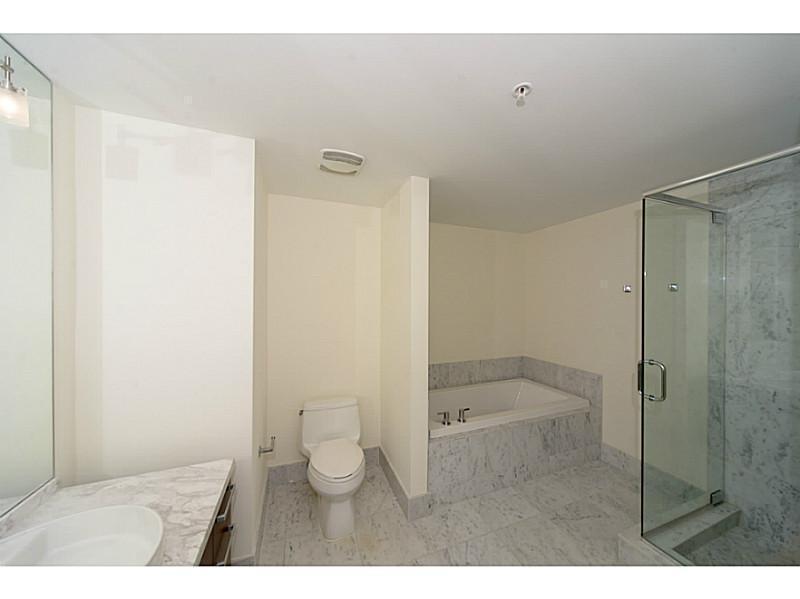 image Vizcayne South Condo15