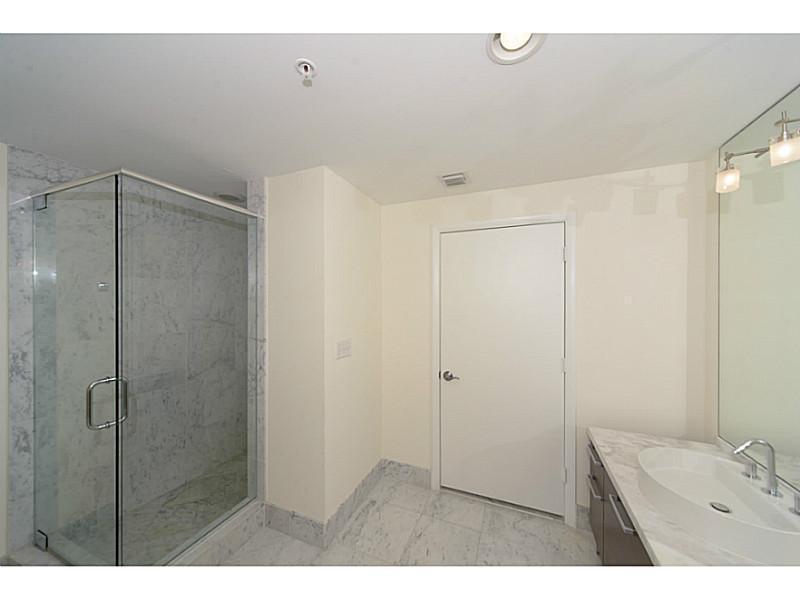 image Vizcayne South Condo16