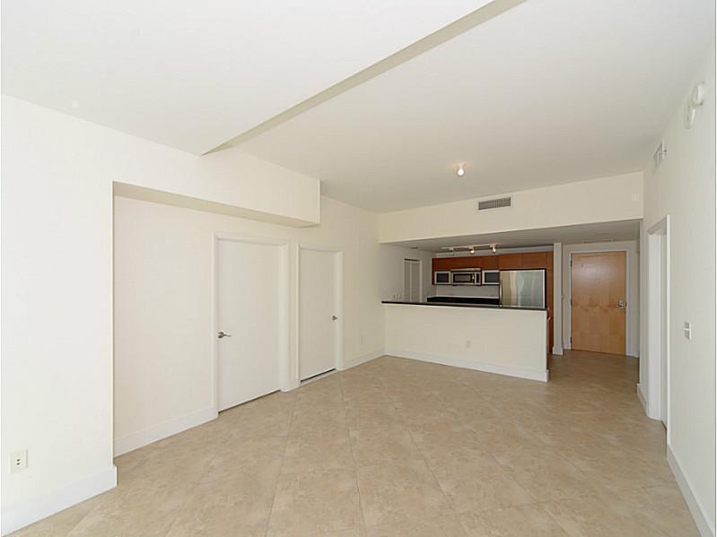 image Vizcayne South Condo4