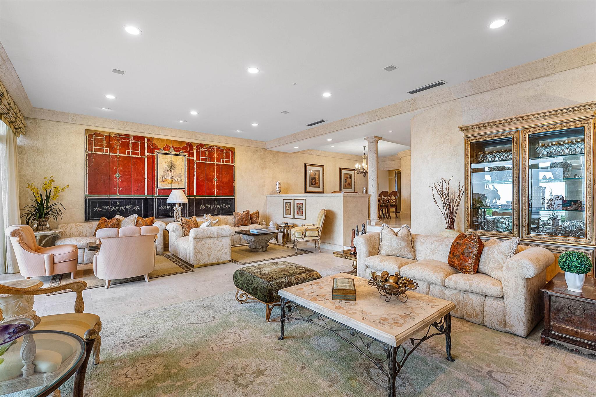 13 Sloans Curv Dr #13 Palm Beach, FL 33480