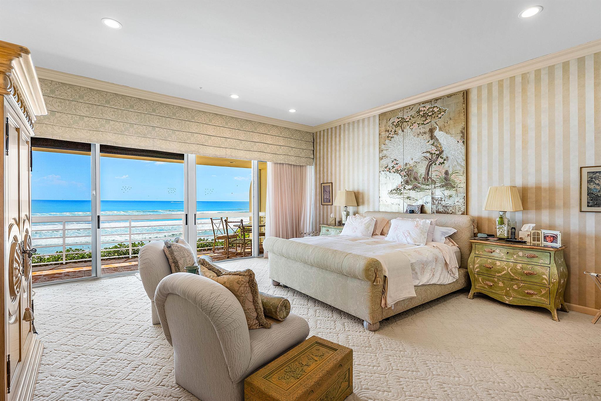 13 Sloans Curv Dr #13 Palm Beach, FL 33480