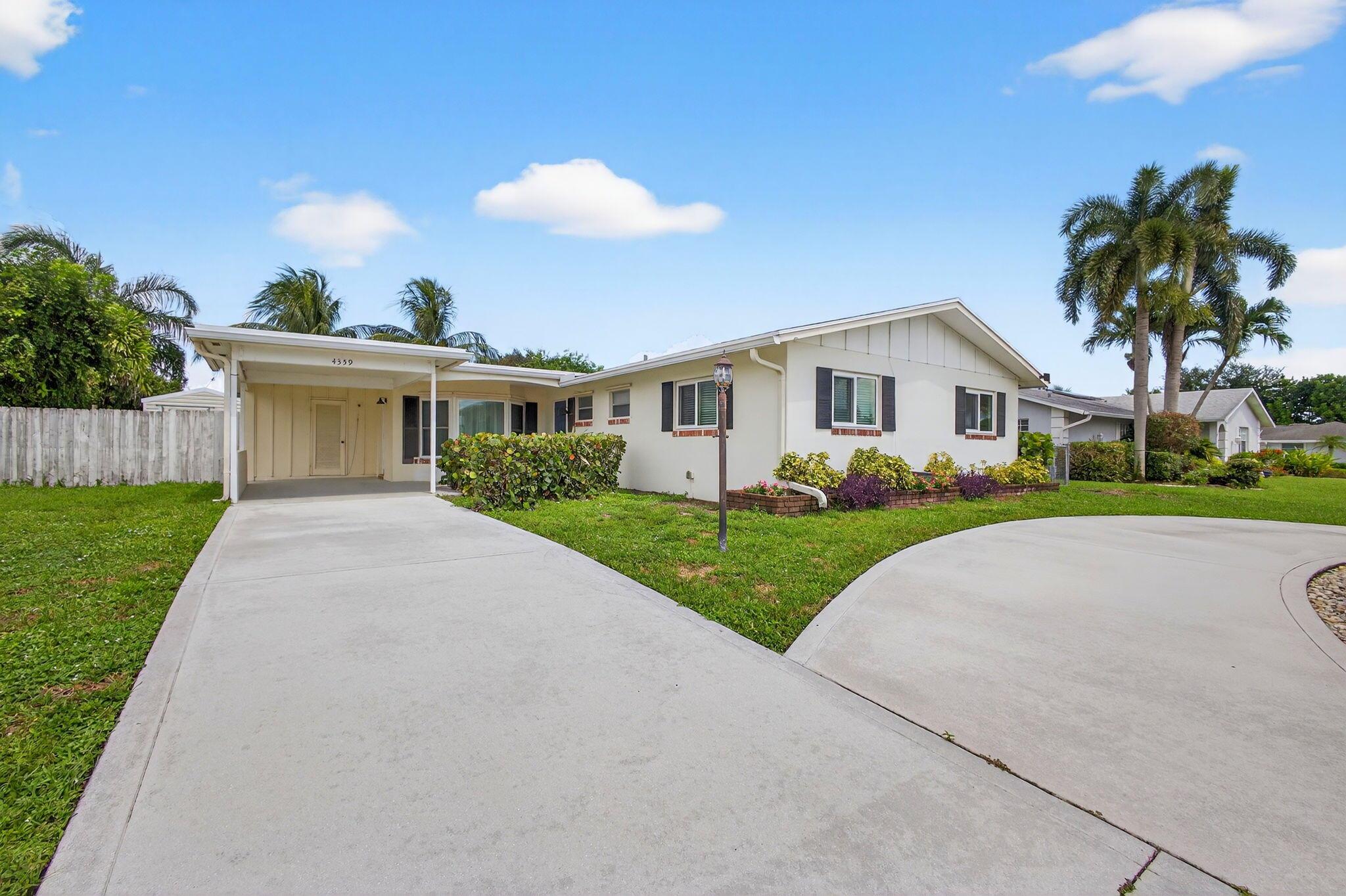 4359 Gardenia Dr