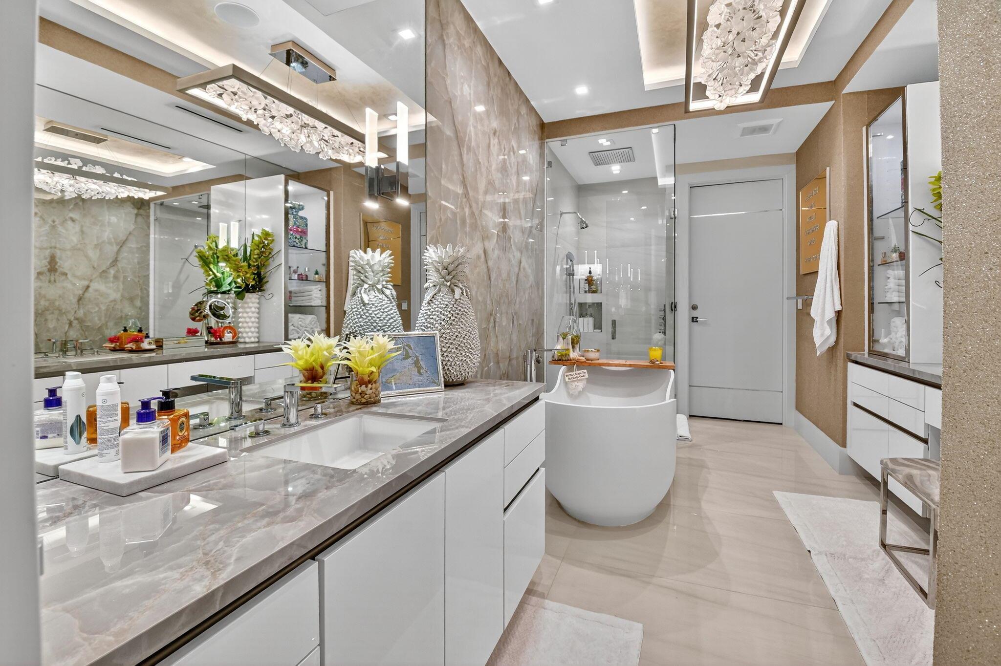 1901 S Ocean Blvd #18 Delray Beach, FL 33483