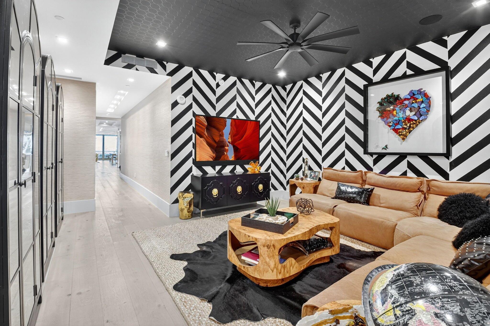 1901 S Ocean Blvd #18 Delray Beach, FL 33483