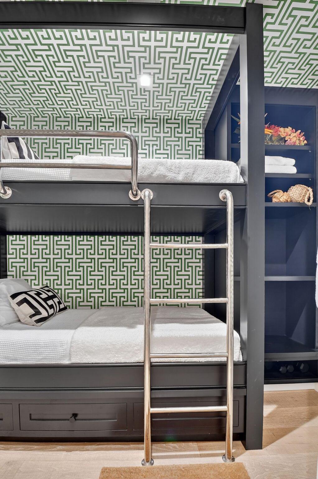 1901 S Ocean Blvd #18 Delray Beach, FL 33483