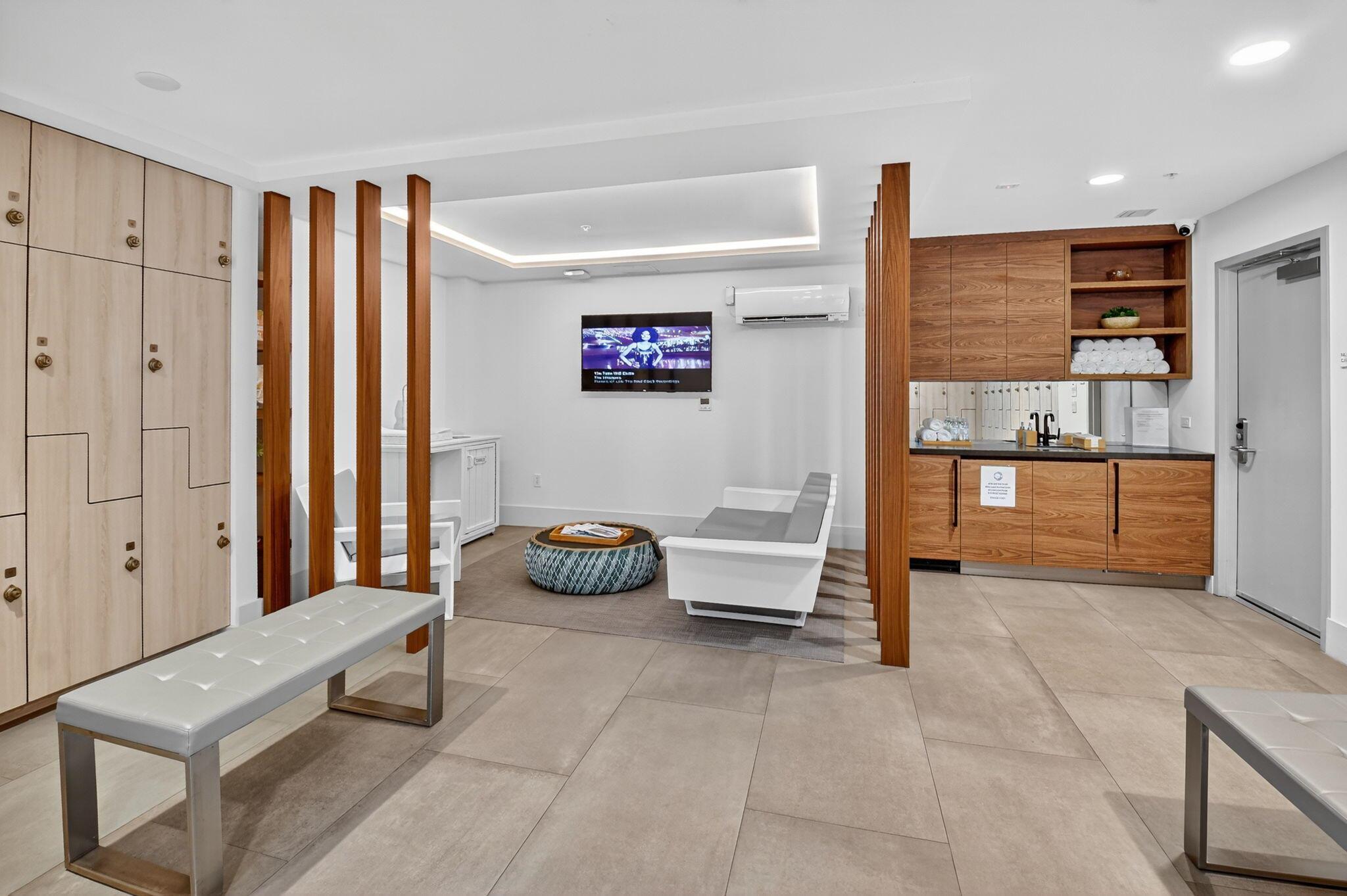 1901 S Ocean Blvd #18 Delray Beach, FL 33483