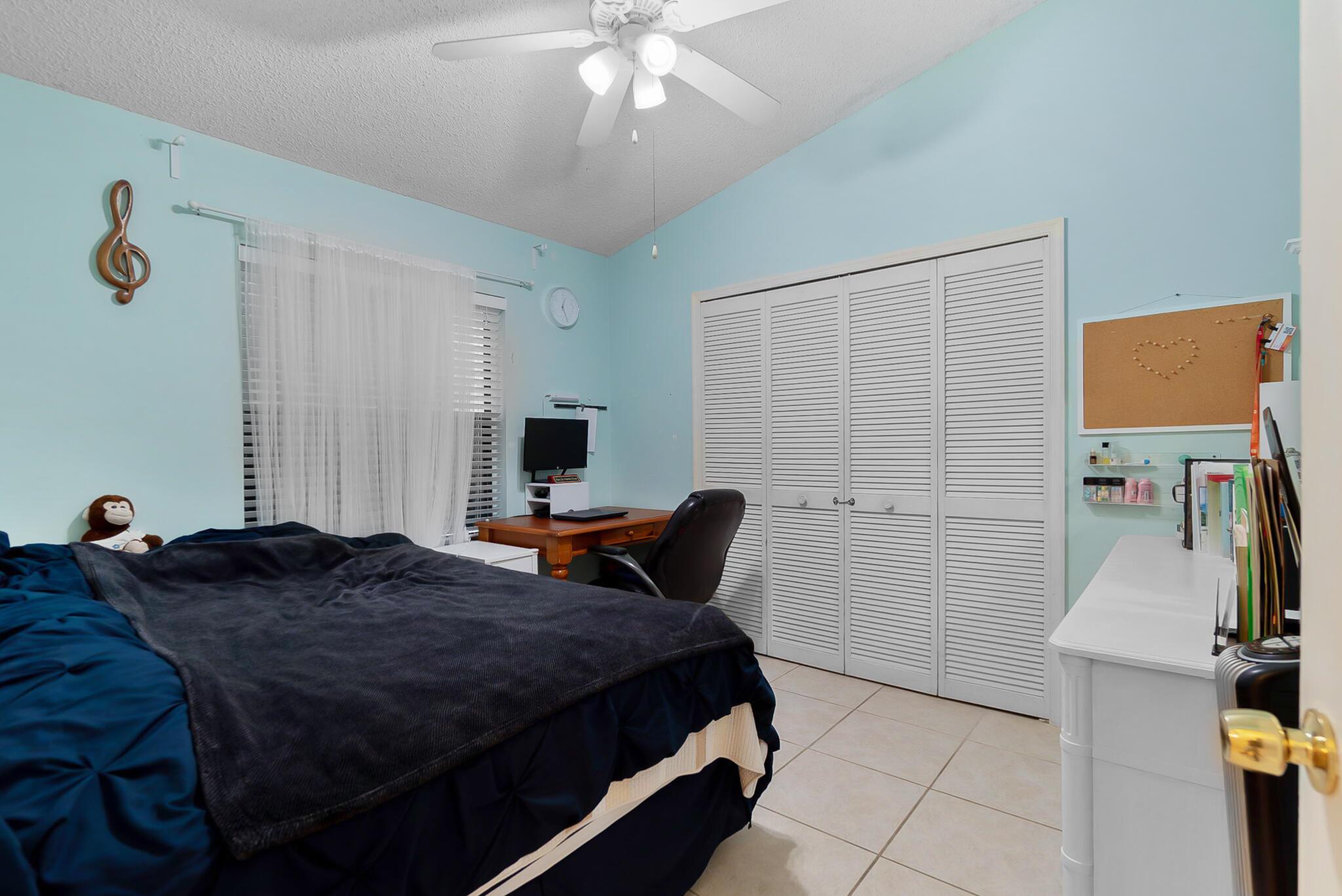 6242 Barbara St Jupiter, FL 33458