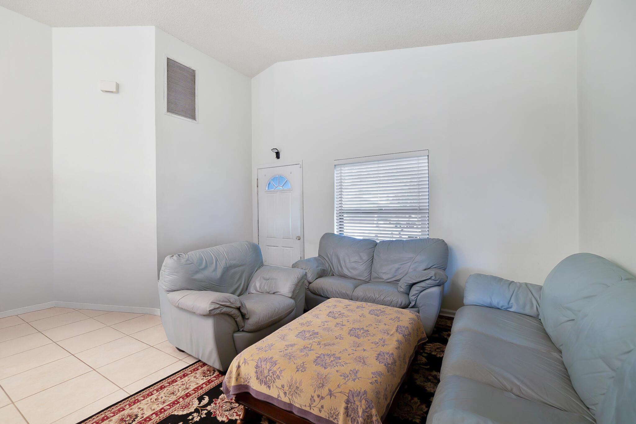 6242 Barbara St Jupiter, FL 33458