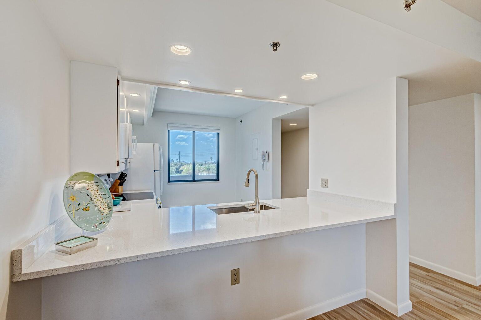 601 S Seas Dr #401 Jupiter, FL 33477