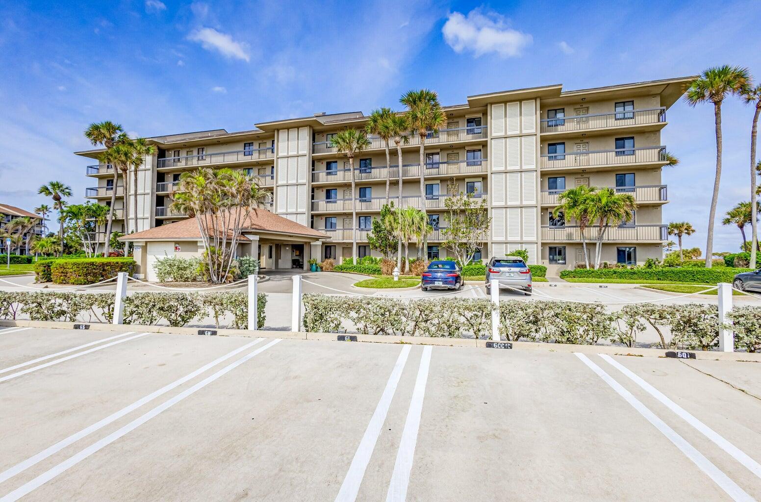 601 S Seas Dr #401 Jupiter, FL 33477