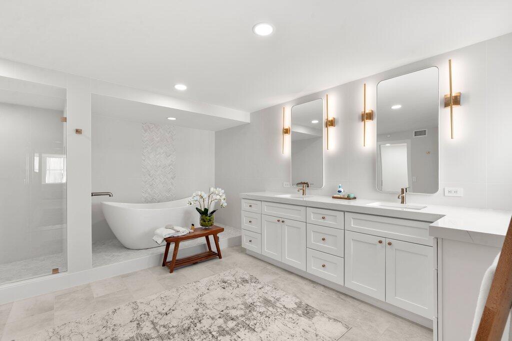 19670 Beach #514 Tequesta, FL 33469