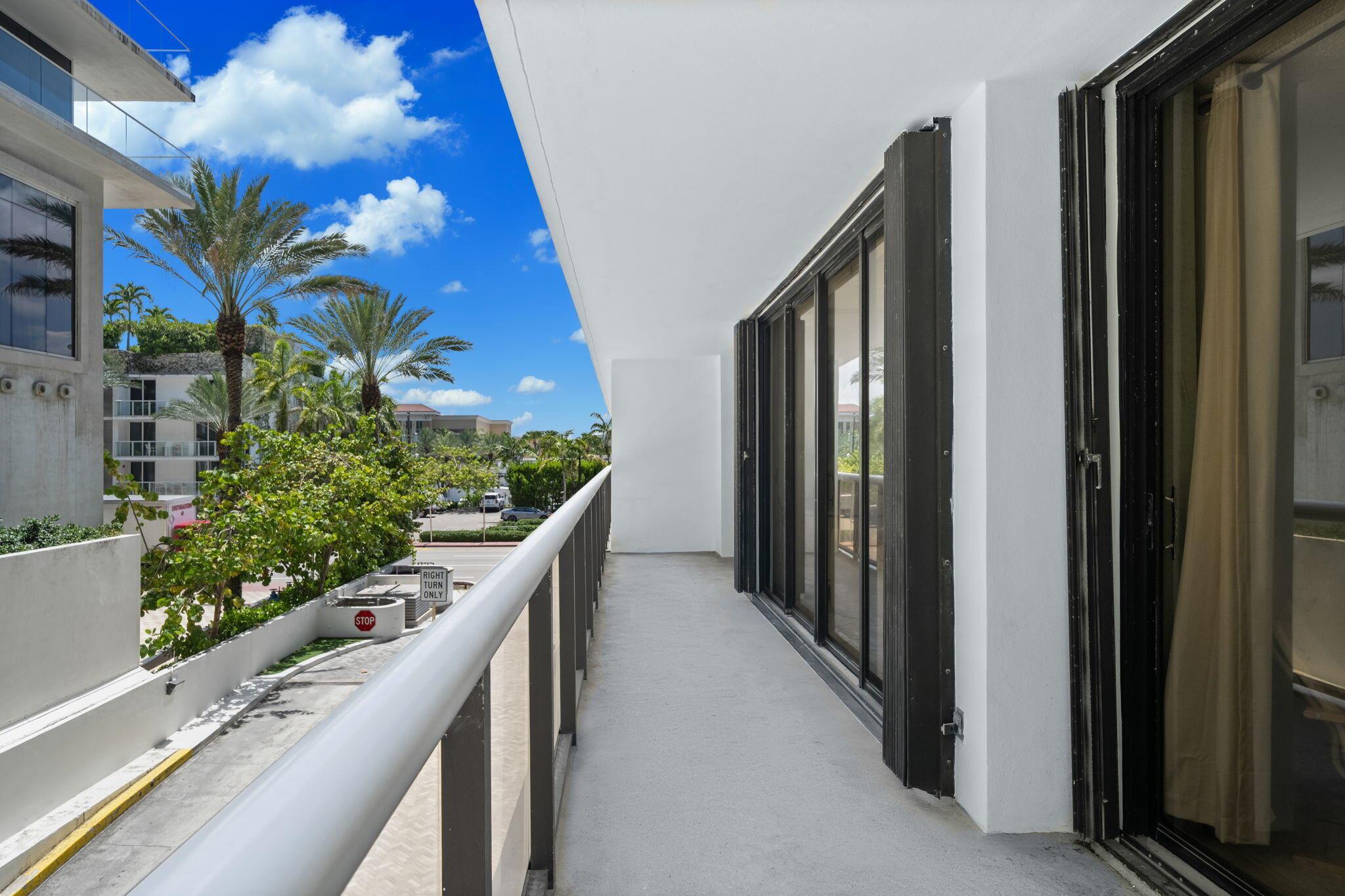 image The Waves Condo29