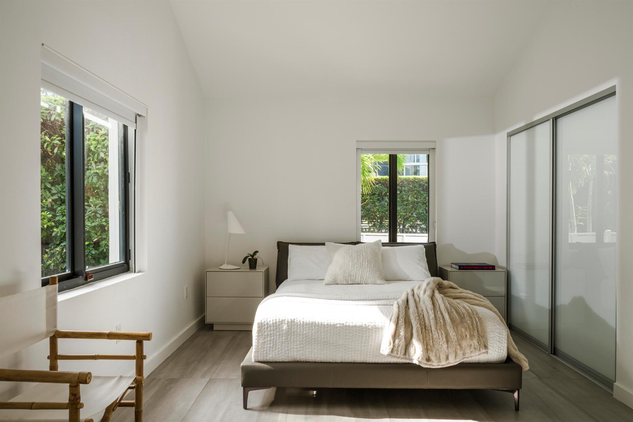 259 S S Coconut Ln Ln Miami Beach, FL 33139