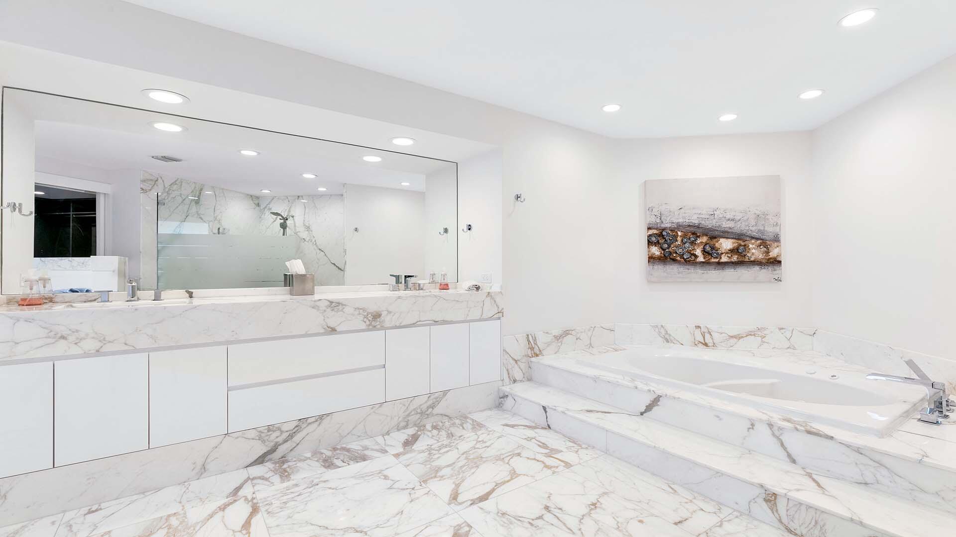 5929 N Ocean Blvd Ocean Ridge, FL 33435