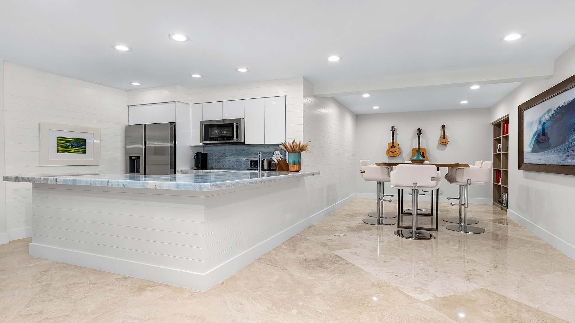 5929 N Ocean Blvd Ocean Ridge, FL 33435