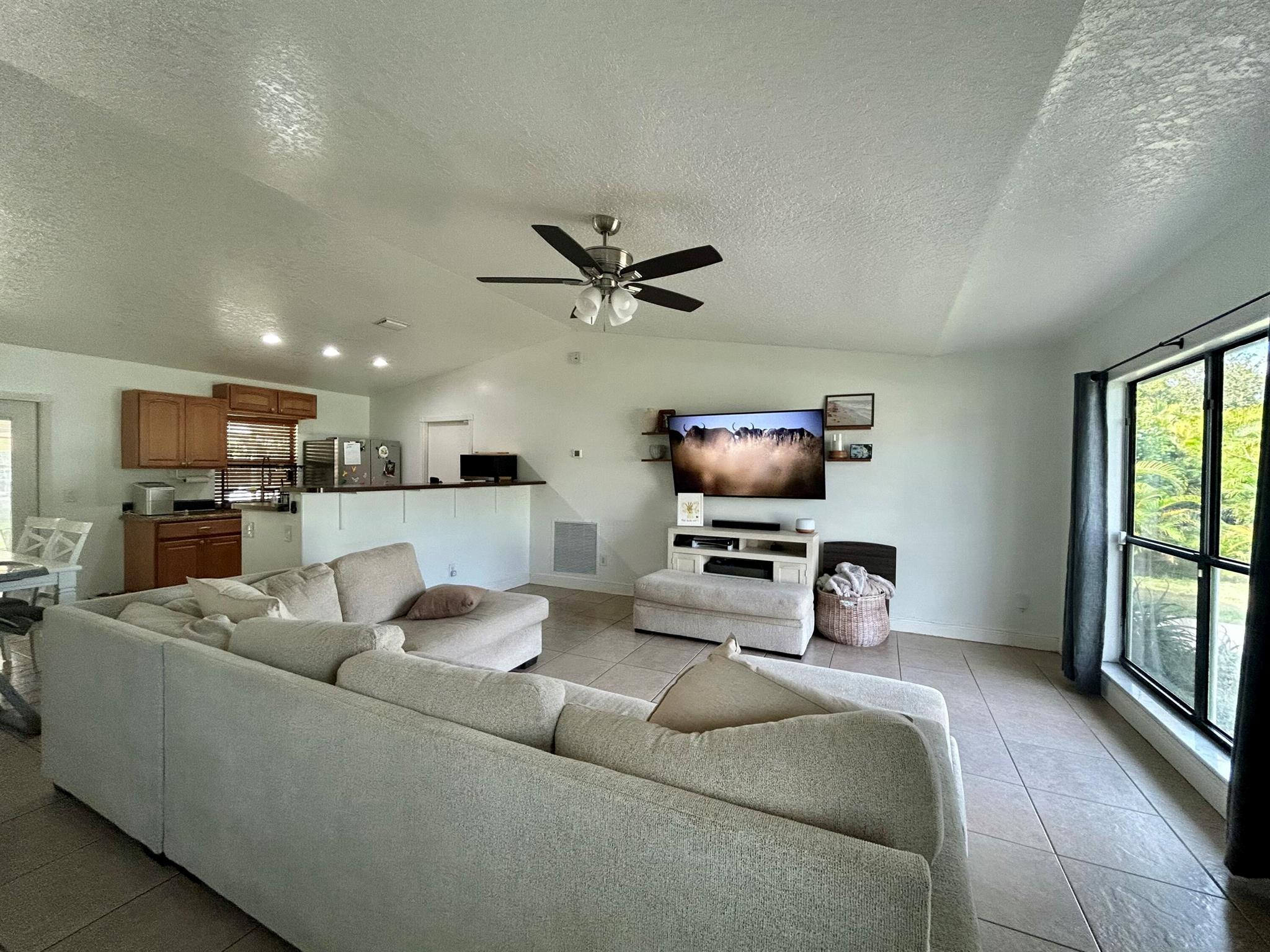 452 SW David Ter Port St Lucie, FL 34953