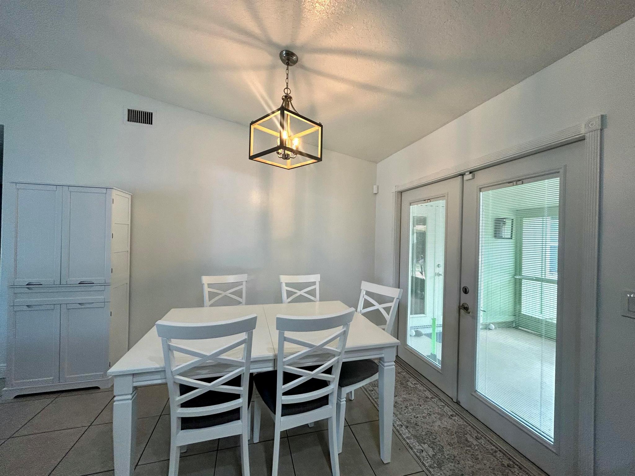 452 SW David Ter Port St Lucie, FL 34953