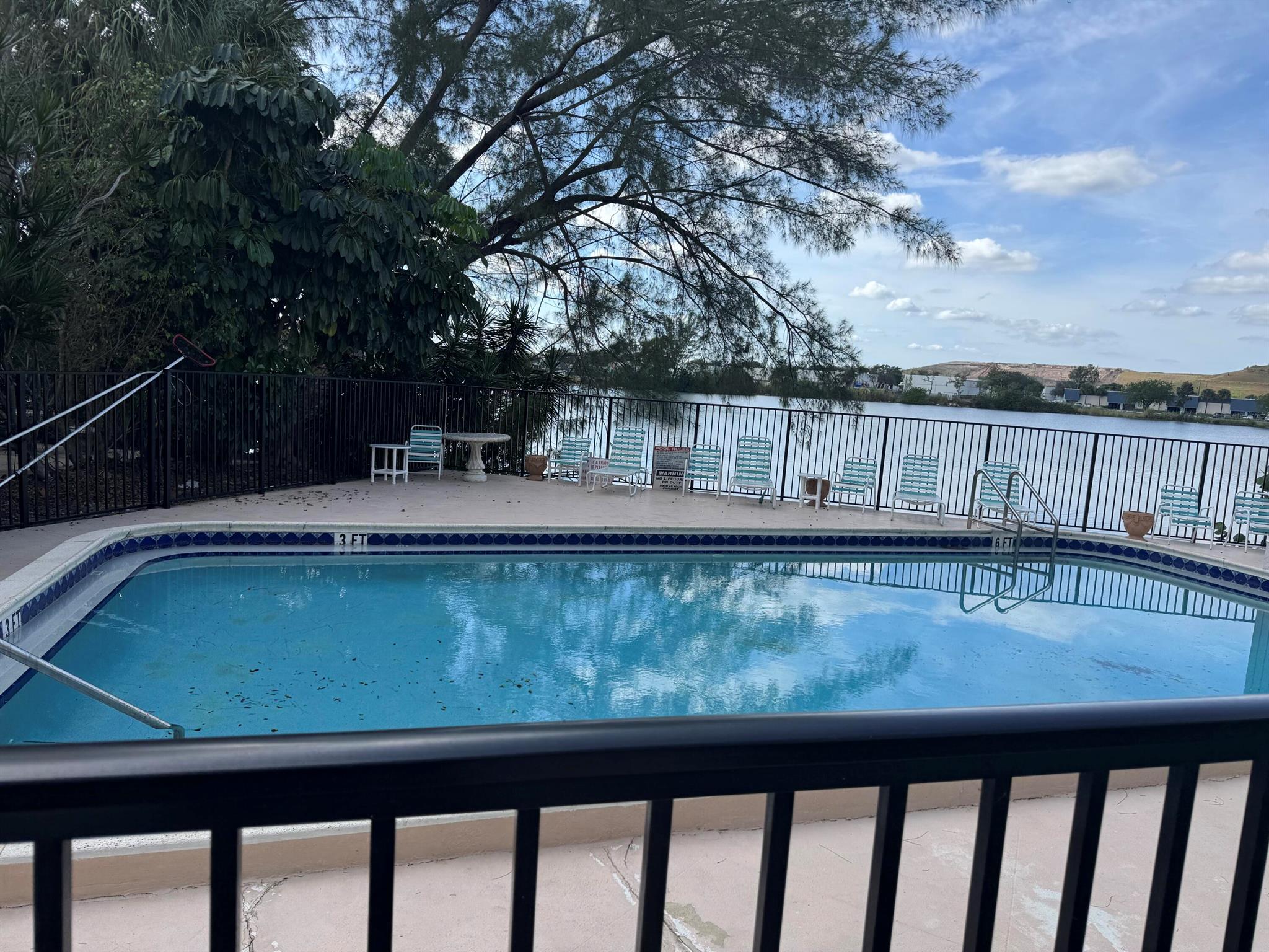 4311 Crystal Lk Dr #119 Deerfield Beach, FL 33064