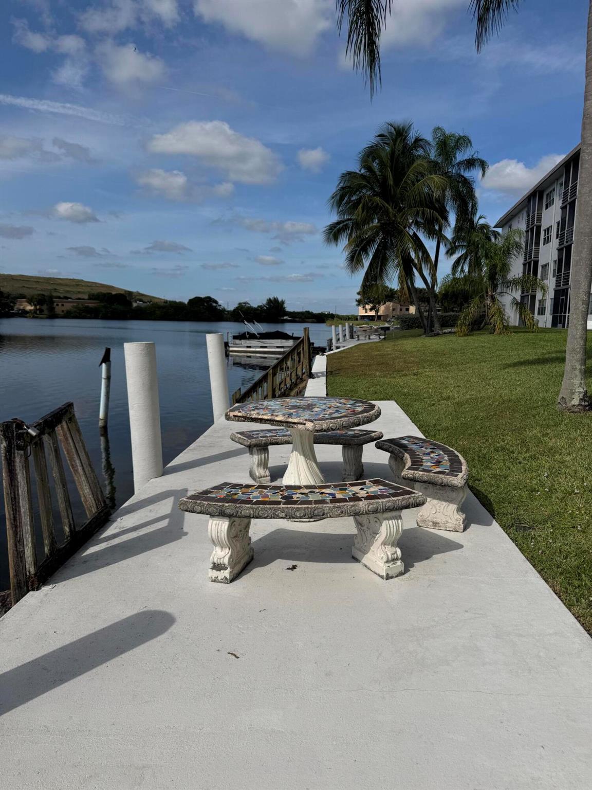 4311 Crystal Lk Dr #119 Deerfield Beach, FL 33064