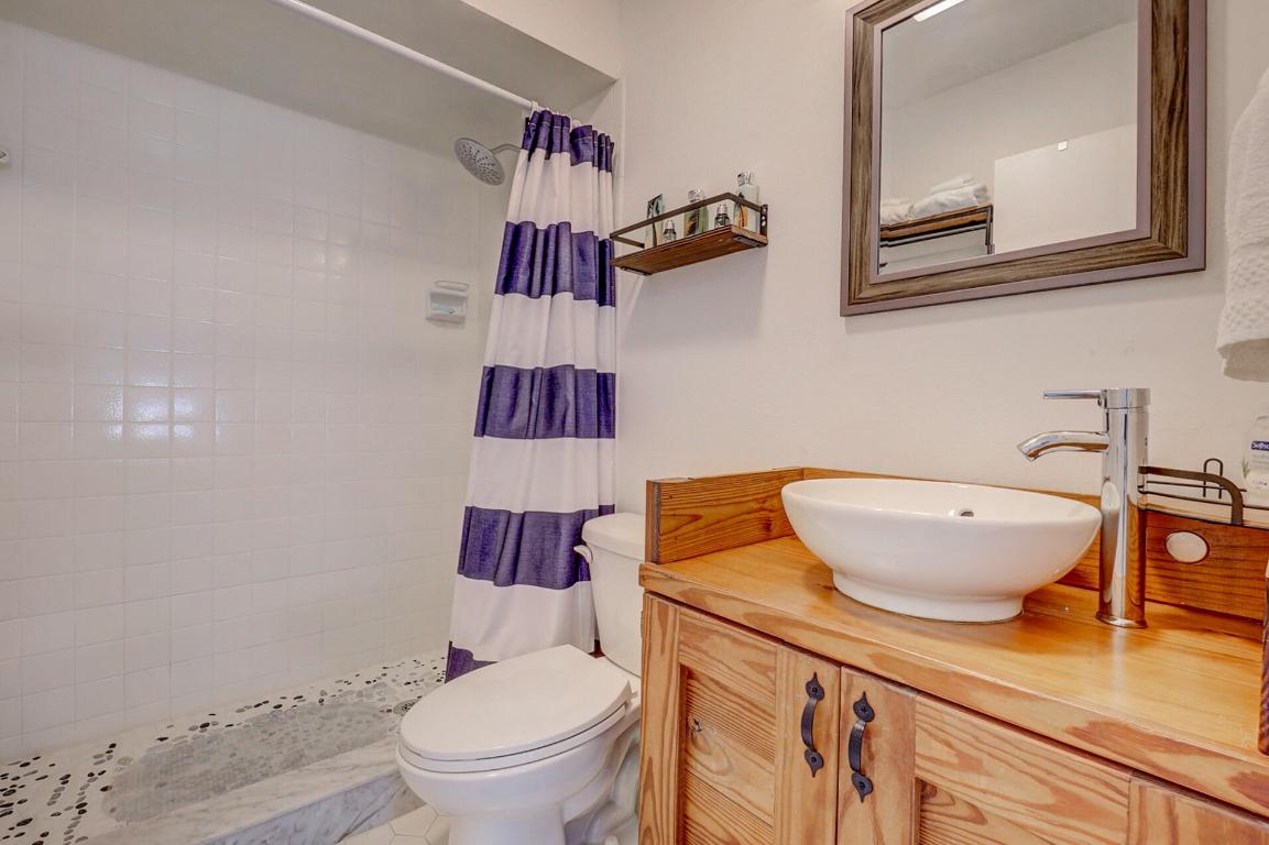 18350 SE Wood Hvn #J Jupiter, FL 33469