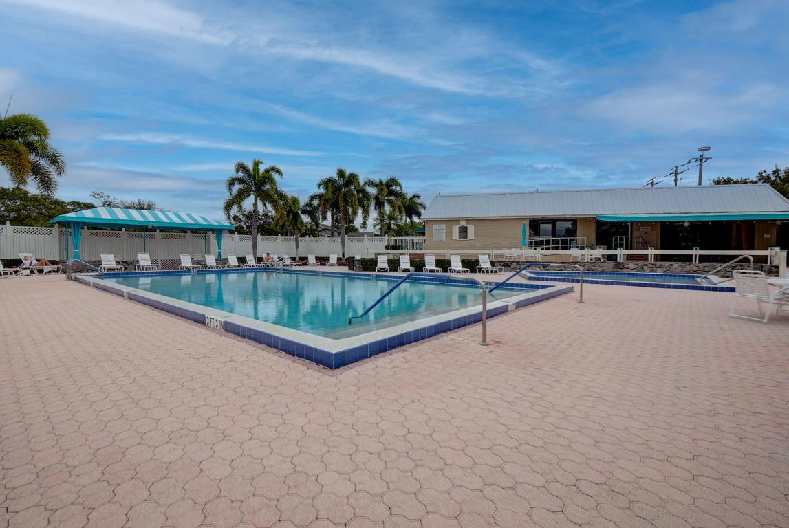 18350 SE Wood Hvn #J Jupiter, FL 33469