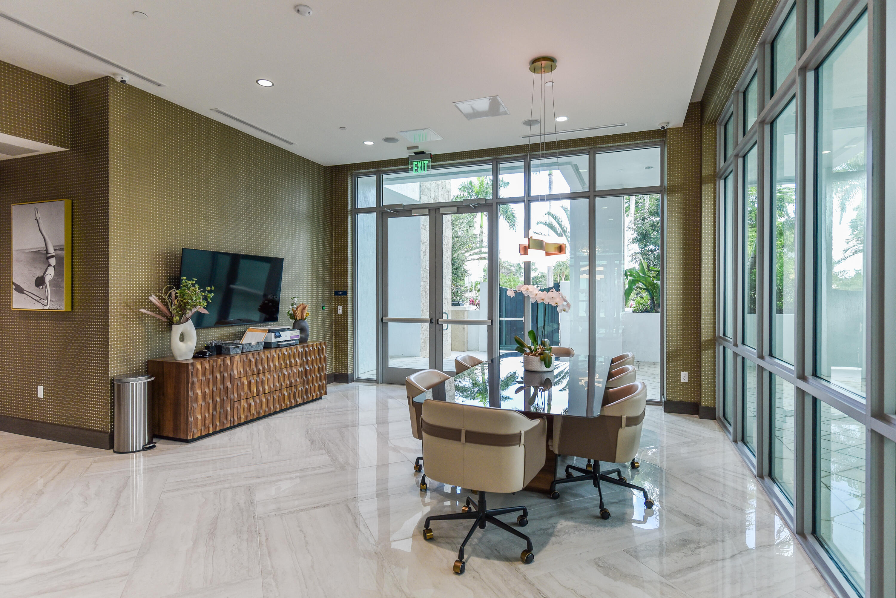 485 E Royal Palm #403 Boca Raton, FL 33432