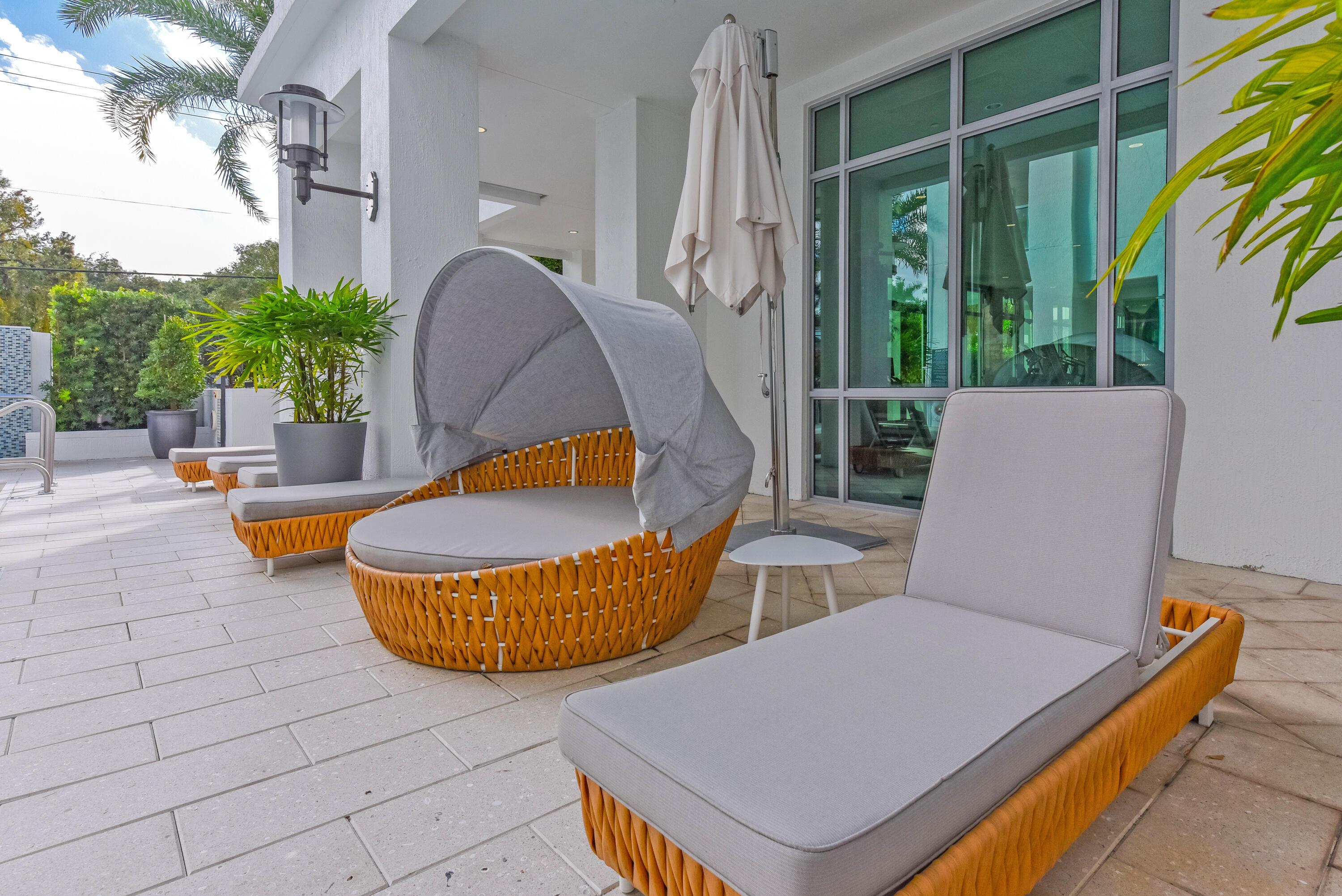 485 E Royal Palm #403 Boca Raton, FL 33432