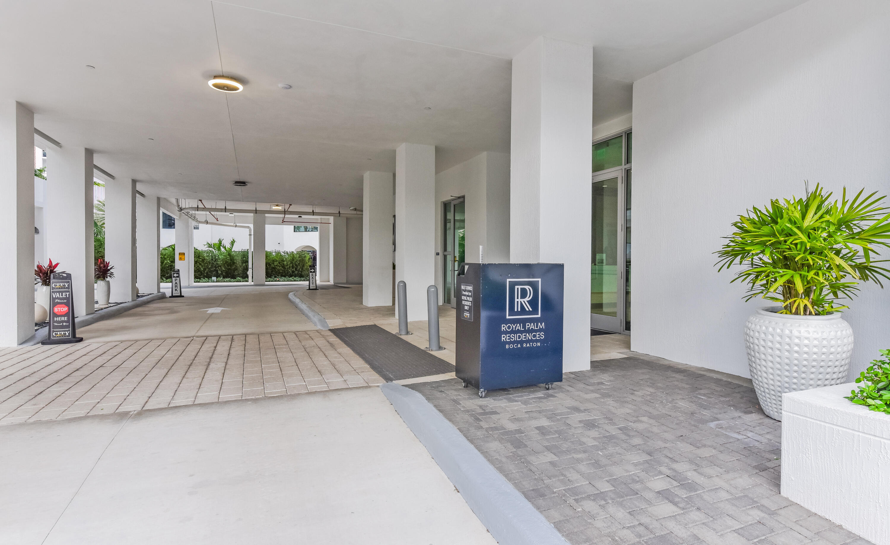 485 E Royal Palm #403 Boca Raton, FL 33432