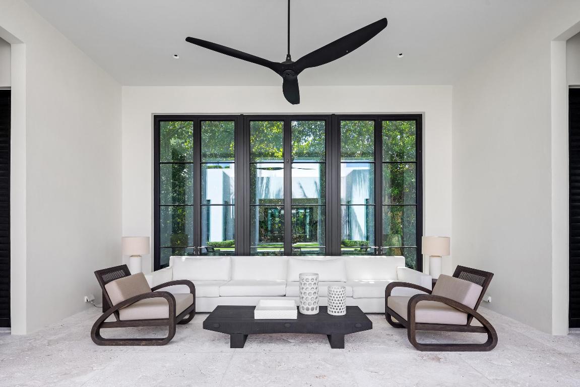 241 Jungle Palm Beach, FL 33480